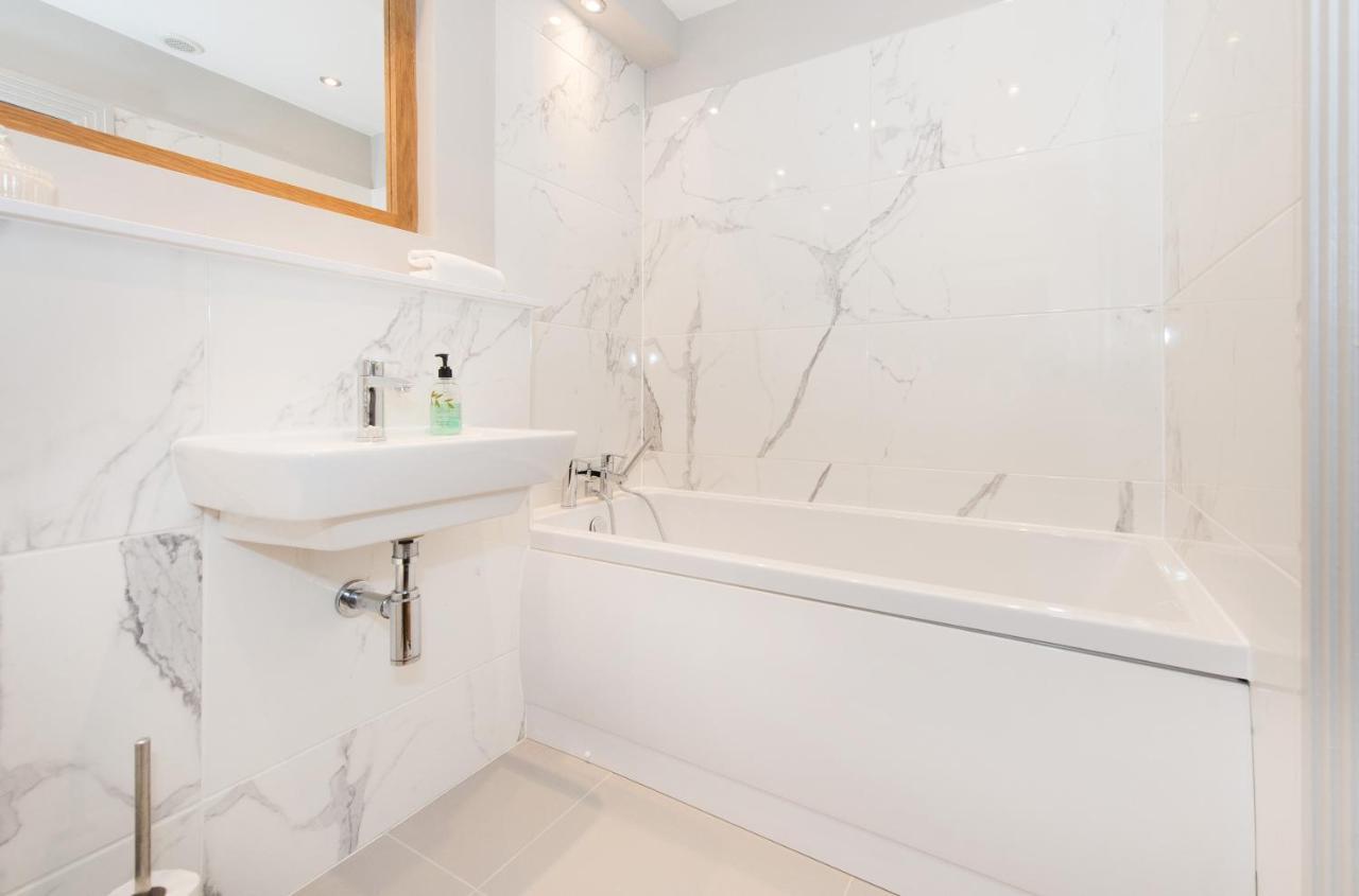 Harrogate Serviced Apartments Zewnętrze zdjęcie
