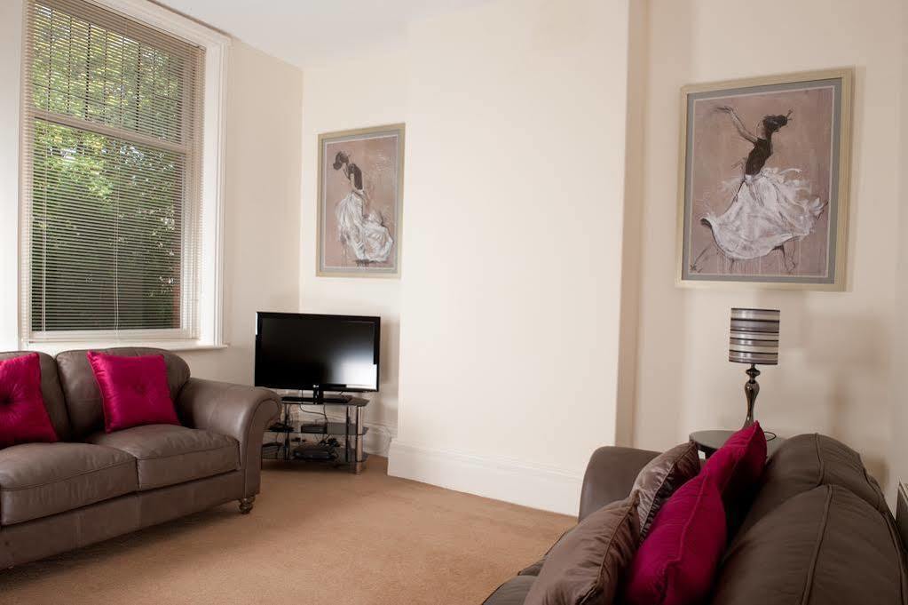 Harrogate Serviced Apartments Zewnętrze zdjęcie